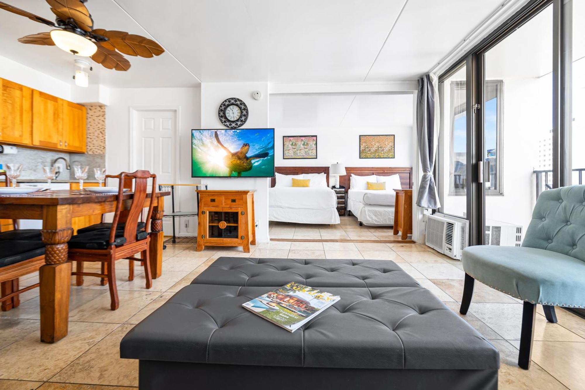 Waikiki Banyan T1-3204 Apartamento
